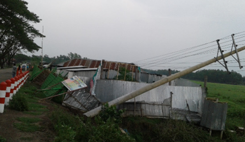 গাজীপুরে কালবৈশাখী ঝড়ে স্কুল ছাত্রী নিহত