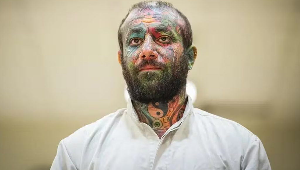 ইরানে মহানবীকে নিয়ে কটূক্তি করায় এক গায়কের মৃ/ত্যু/দ/ণ্ড